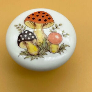 Mushroom Ceramic Drawer Pull (1 single pull)